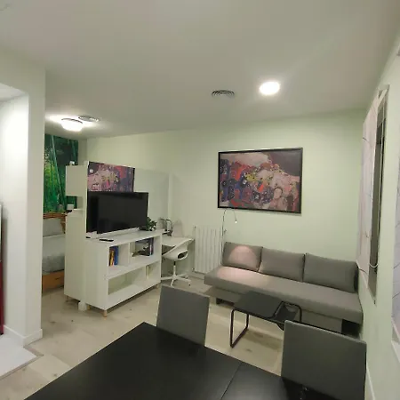Megaleon Apartment